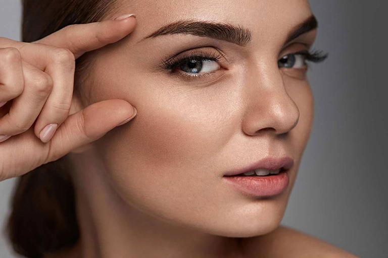 Microblading Kaş Tasarımı Ağrılı Bir İşlem Midir?